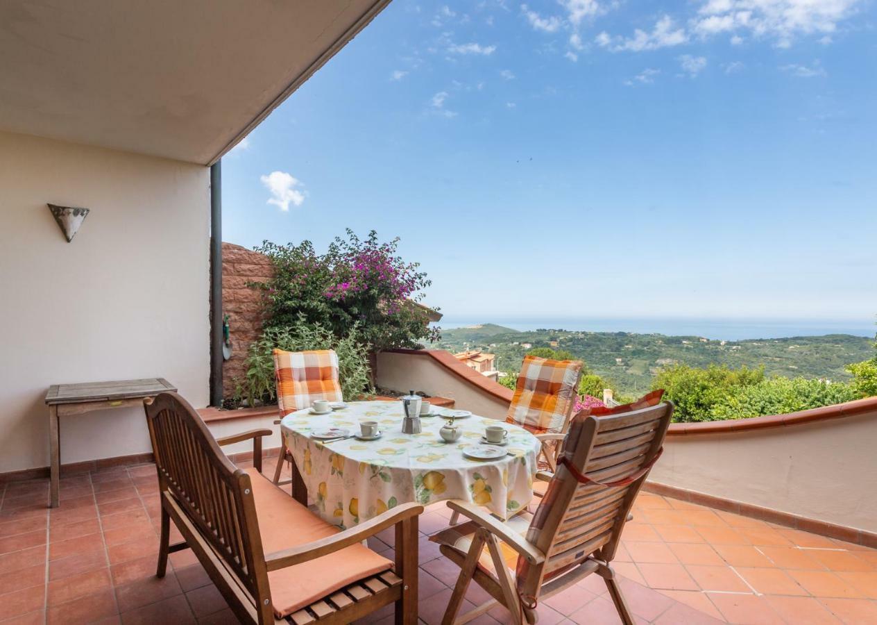 Casa Vista Mare Bosa/Magomadas Buitenkant foto
