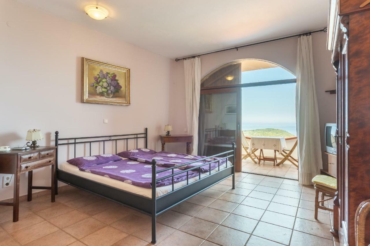 Casa Vista Mare Bosa/Magomadas Buitenkant foto
